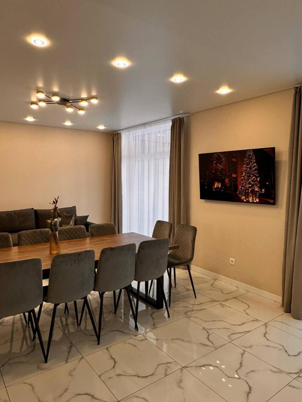 팔리아니츠야 Park House 아파트 외부 사진